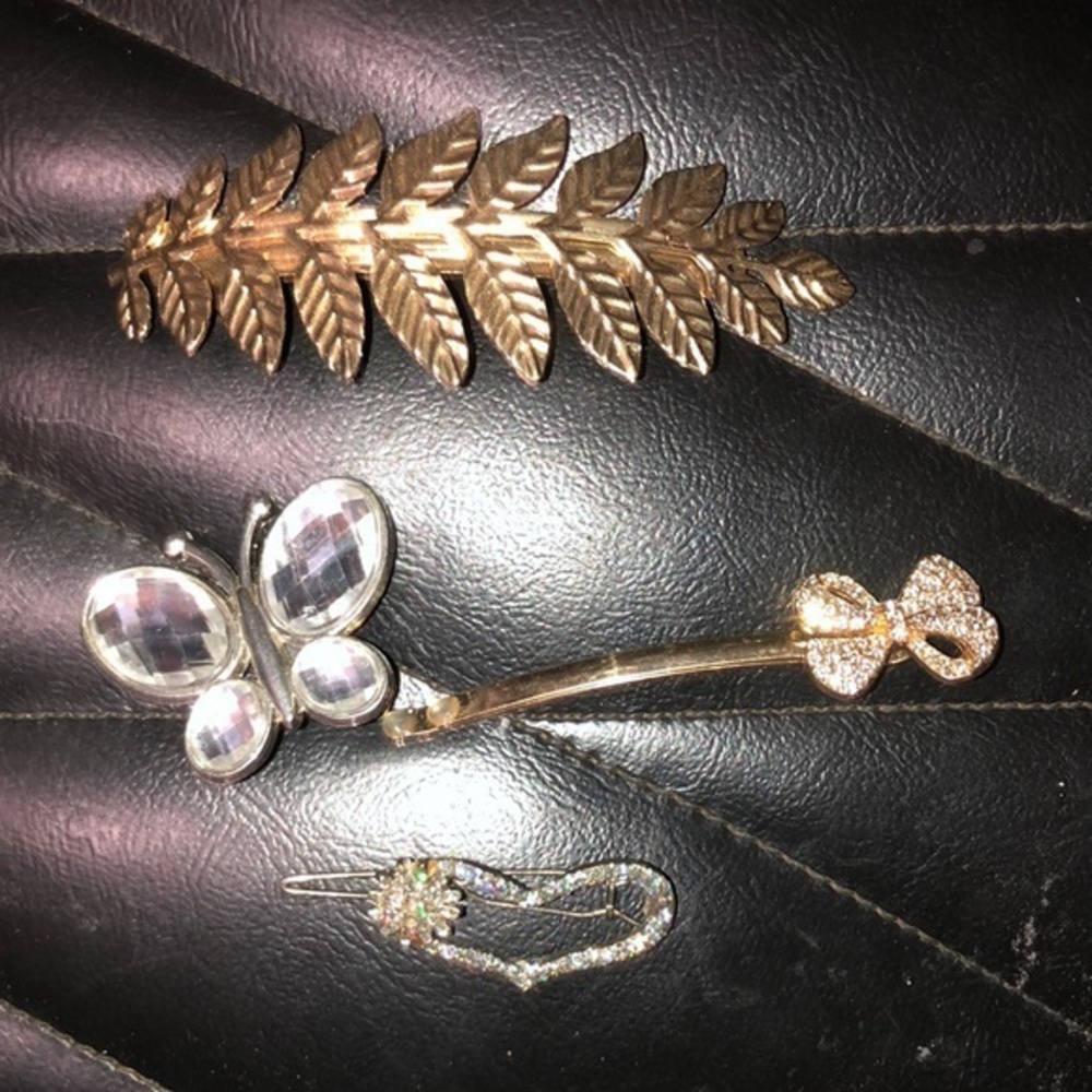 Four peice hair accessories bundle